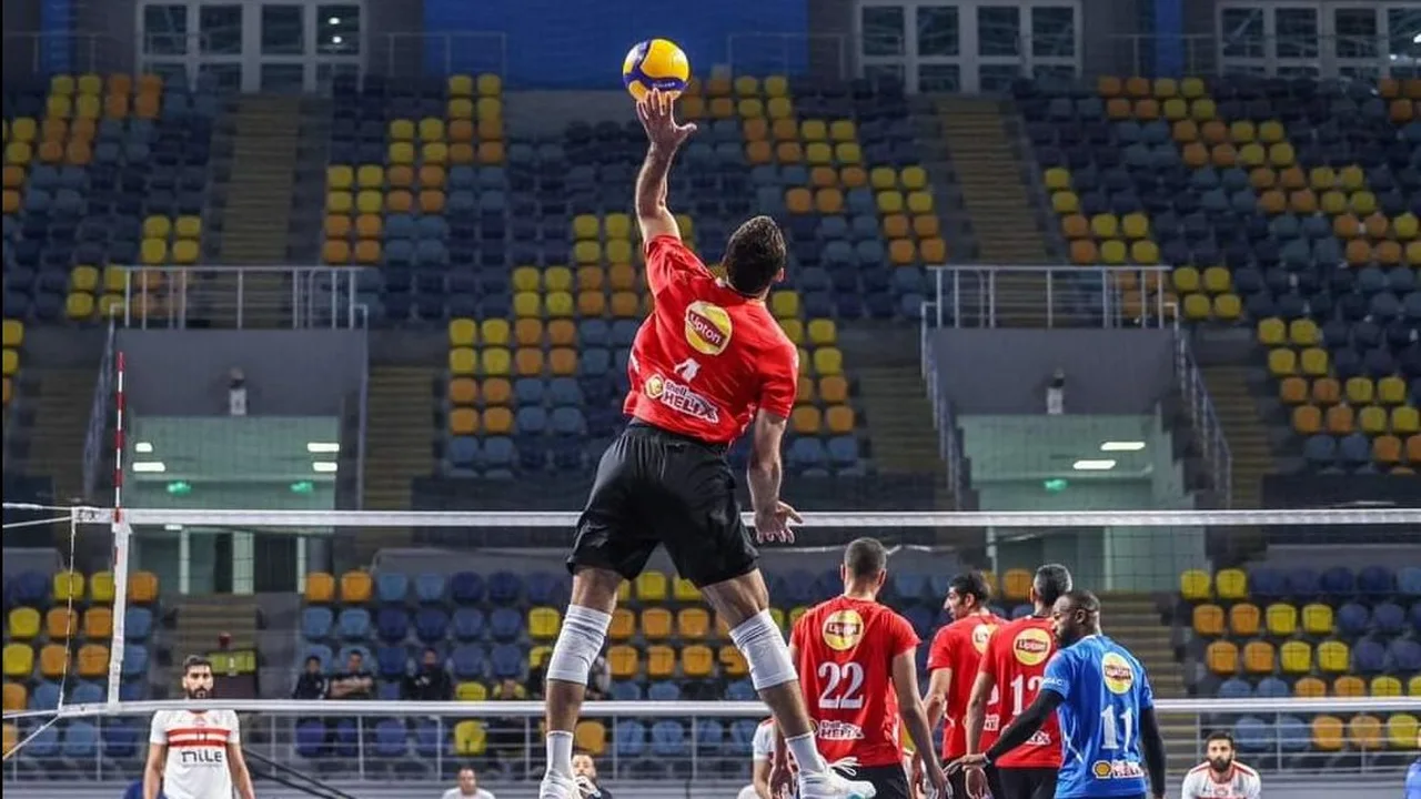 اليوم.. الأهلي يواجه الجزيرة والزمالك مع سموحة في نصف نهائي كأس مصر للكرة الطائرة